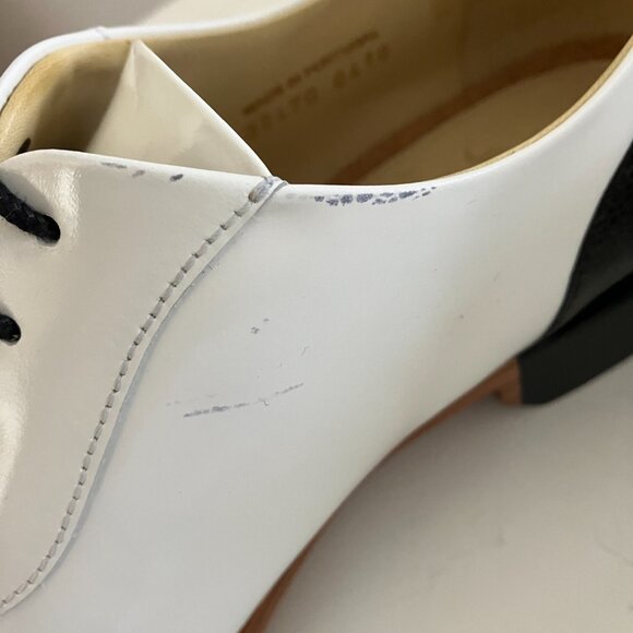 Office of Angela Scott, Mr. Evans Wingtip WEU 39, US 8, Oxford Black and White - Picture 10 of 10